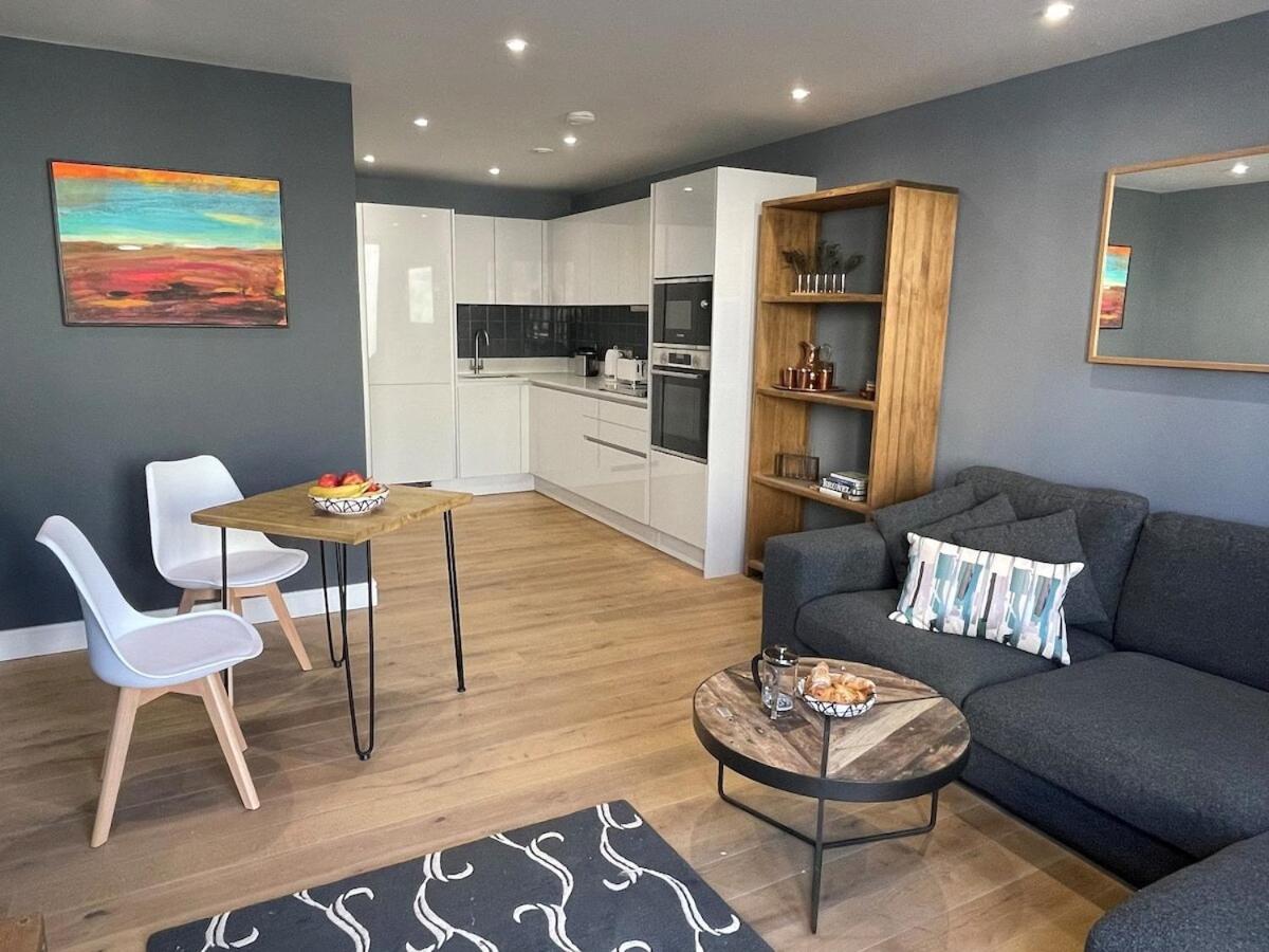 Harbourside Hideaway - Superb Flat With Terrace Apartment Bristol Exterior photo